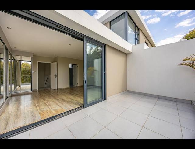 3 BEDROOM CLUSTER FOR SALE IN WATERKLOOF RIDGE